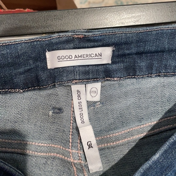 Good American Good Legs Crop - Picture 2 of 2